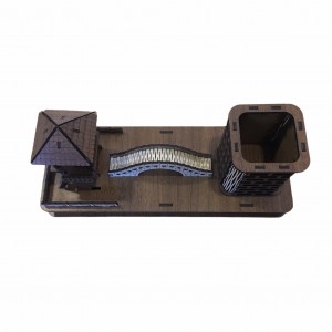 Ahşap Masa Üstü Kalemlik