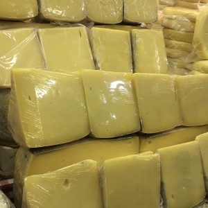 Eski Kars Kaşar Peyniri 1 kg